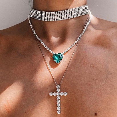 Three piece necklace set
